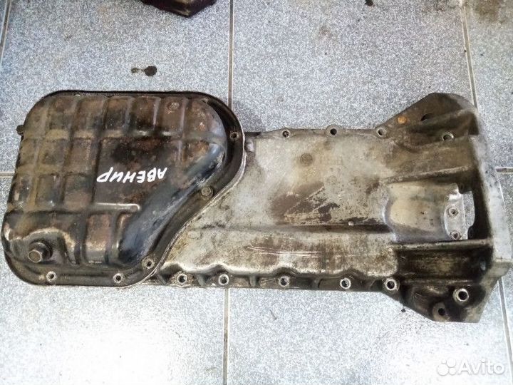 Поддон масляный двигателя Nissan Avenir 1 (W10)