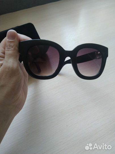 Солнцезащитные очки женские новые