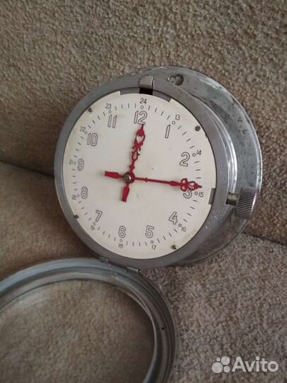 Часы настенные корабельные каютные СССР рабочие