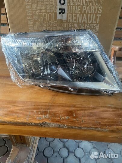 Фара правая Nissan Terrano 3 D10