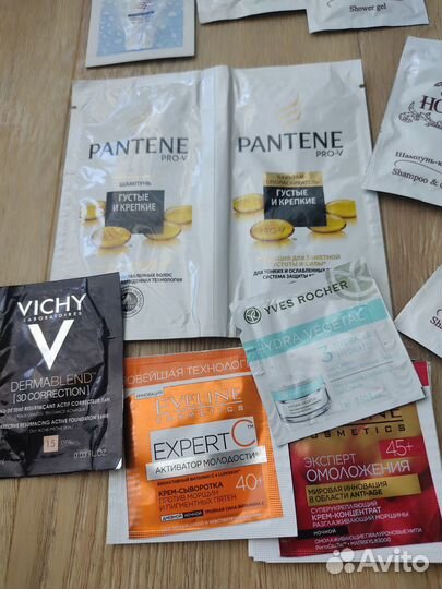 Пробники и косметичка