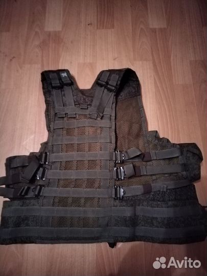 Разгрузочный жилет