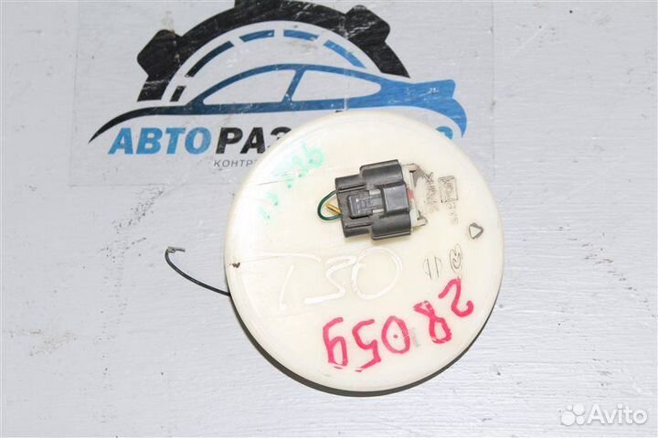 Крышка бензонасоса Nissan X-Trail NT30 QR20DE