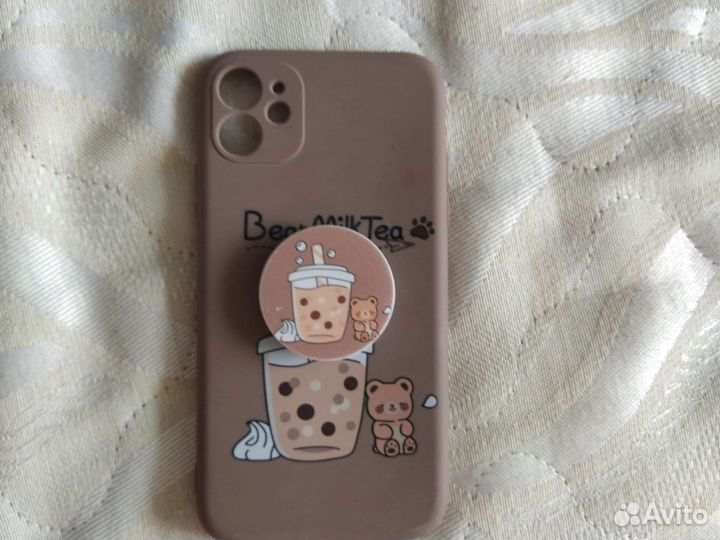 Чехол на iPhone 11