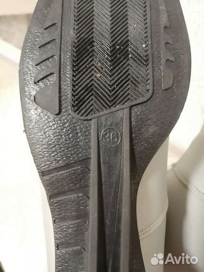 Лыжные ботинки 36р