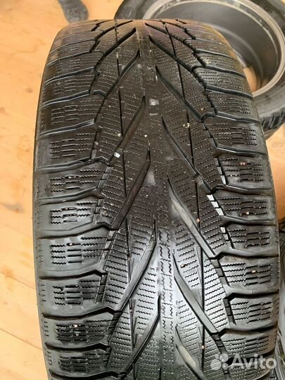 Nokian Tyres Hakkapeliitta R2 SUV 265/50 R20