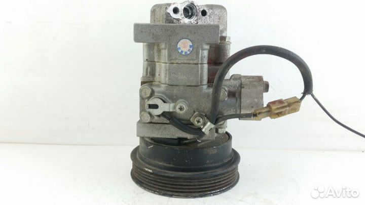 Компрессор кондиционера Mazda Capella GW8W FP 2000