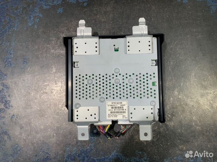 Усилитель звука Mitsubishi Outlander Xl CW