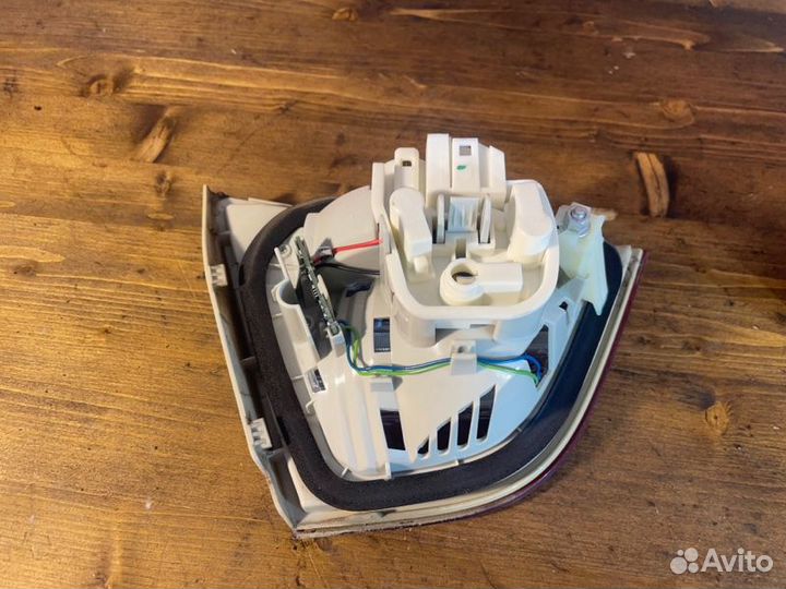 Задние фонари Bmw 3 E90 N46B20 11