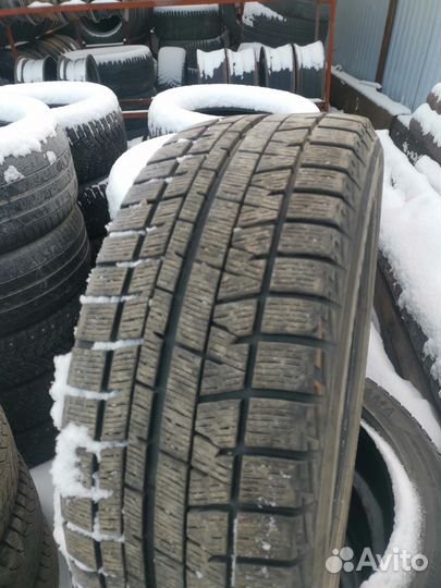 Yokohama Ice Guard IG50+ 215/55 R17
