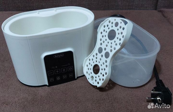 Подогреватель BabyGo для 2-ух бутылочек