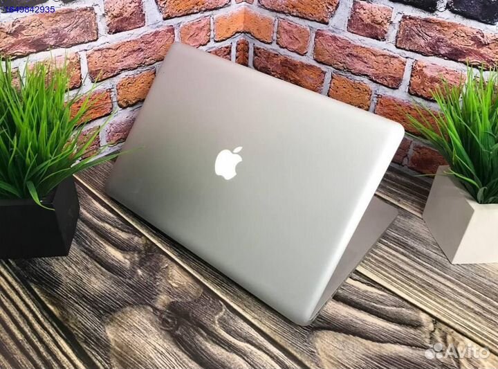 Ноутбук Apple MacBook Pro 15