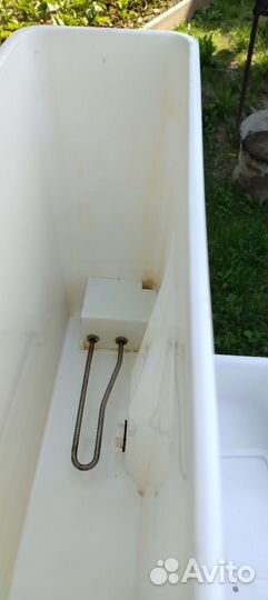 Умывальник с тумбой и водонагреватель б/у