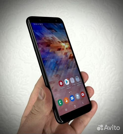 Samsung Galaxy A6, 3/32 ГБ