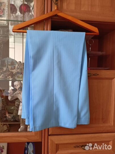 Одежда для женщин 50-52 размер