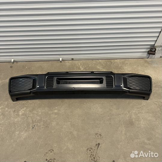 Бампер перед 