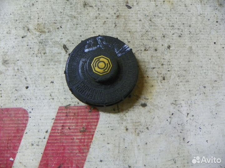 Крышка бачка тормозной жидкости Honda CR-V