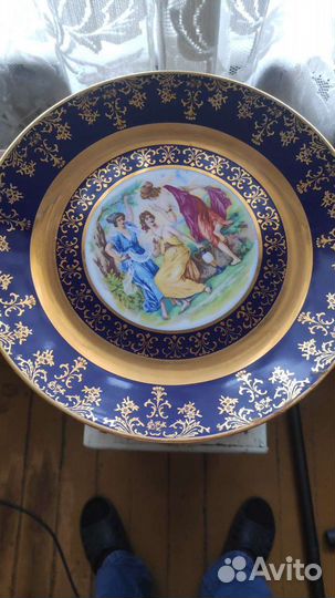 Антикварная тарелка