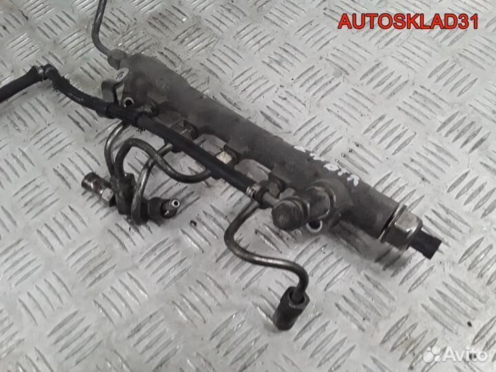 Рейка топливная дизельная Opel Astra H z17dtr