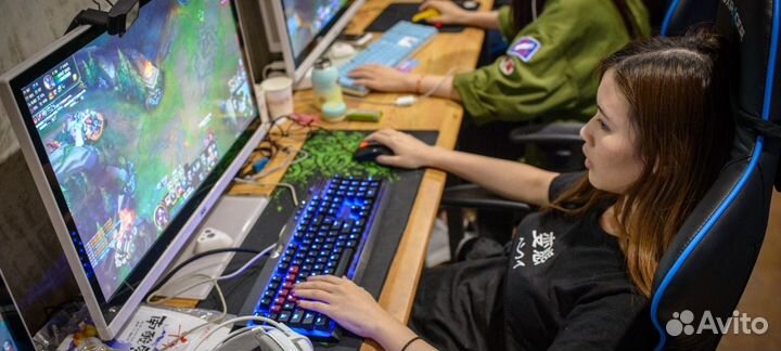 Администратор в компьютерный клуб