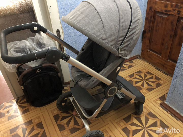 Коляска stokke