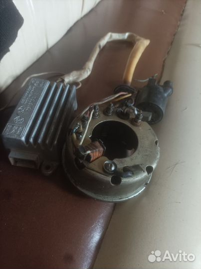 Генератор. коммутатор и бобина