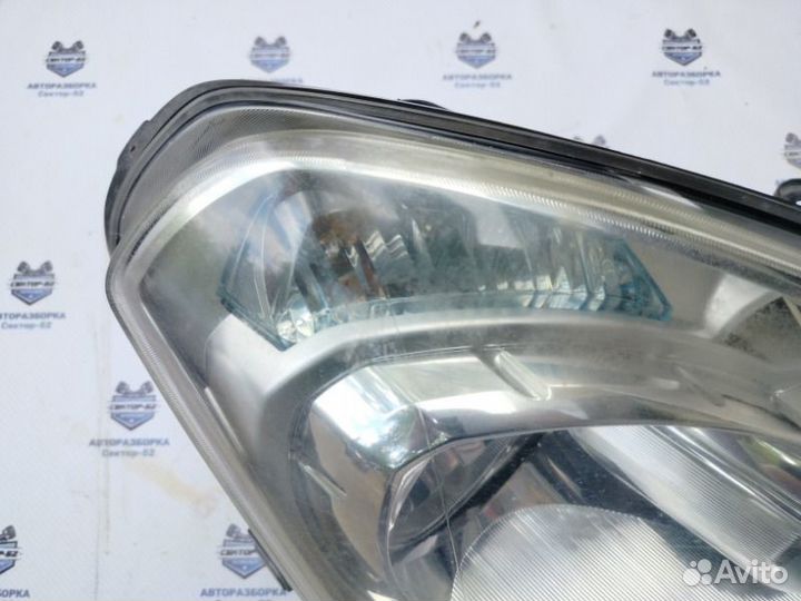 Фара правая Nissan Qashqai J10