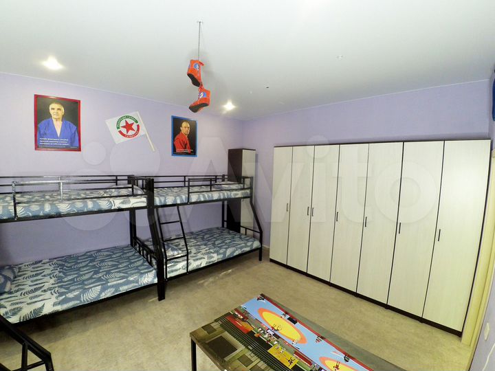 Комната 40 м², 1/10 эт.