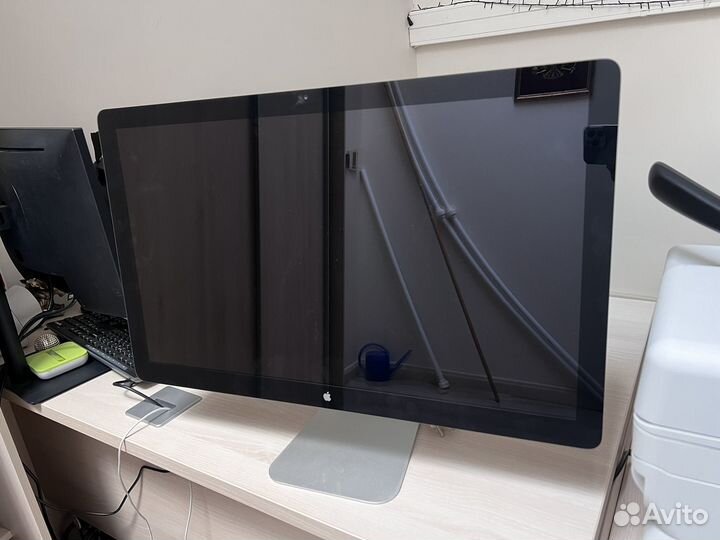 Продам монитор Apple