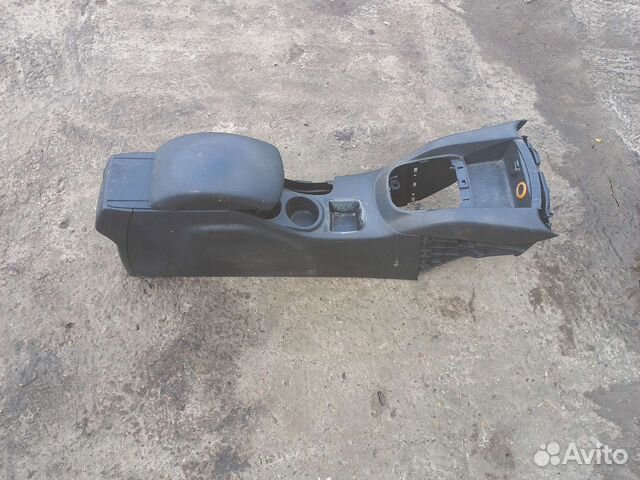 Ситроен c4 b7 консоль с подлокотником