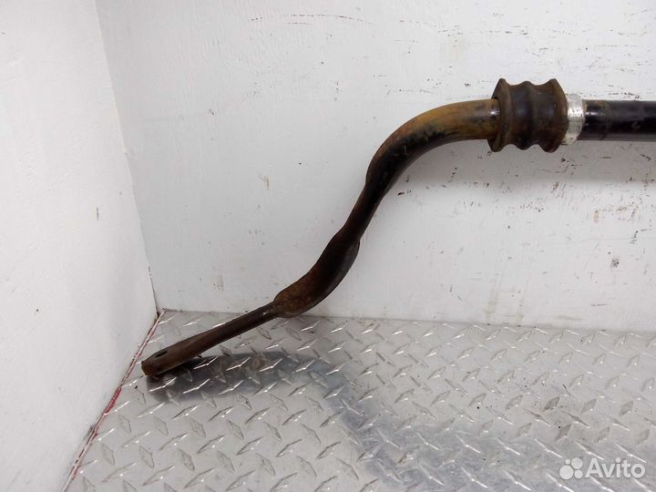 Стабилизатор передний Nissan Frontier Frontier II