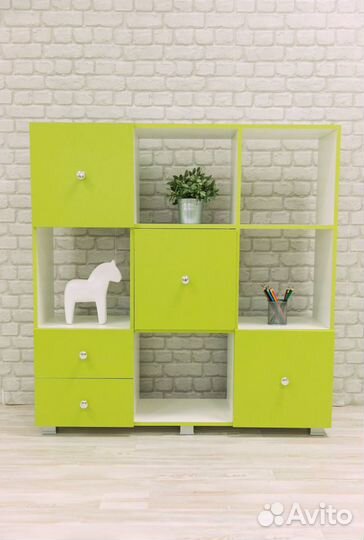 Стеллаж в детскую