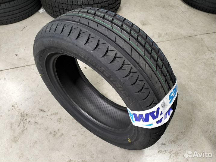 Viatti Strada Asimmetrico V-130 215/55 R16 93V