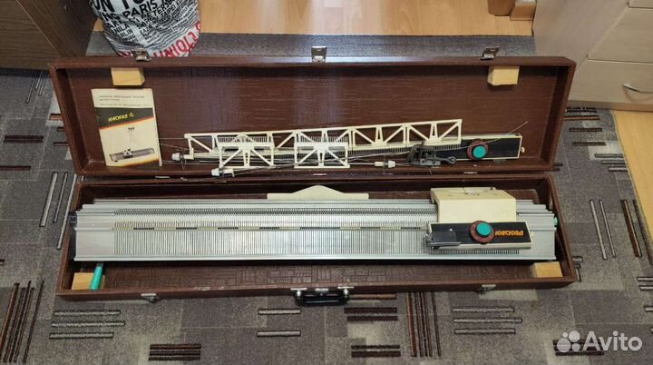 Машина вязальная ручная двухфонтурная Каскад