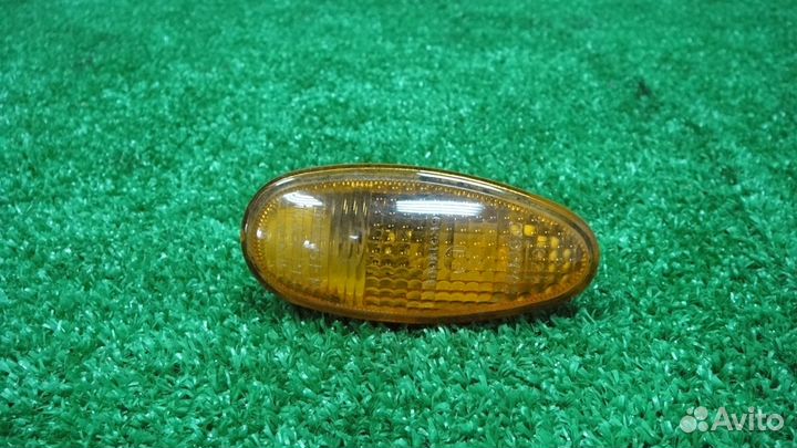 Повторитель поворота Pajero V75W