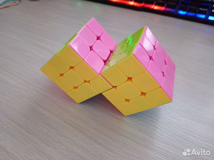 Кубик рубика сиамские близнецы