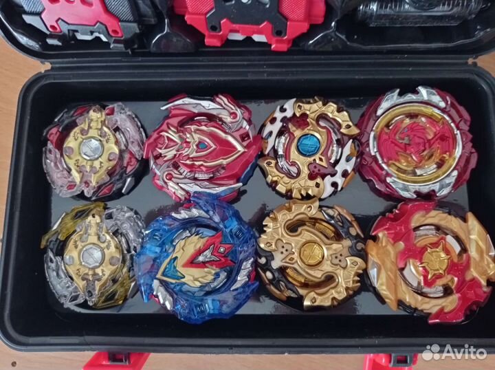 Чемоданчик Бейблейд 8 волчков