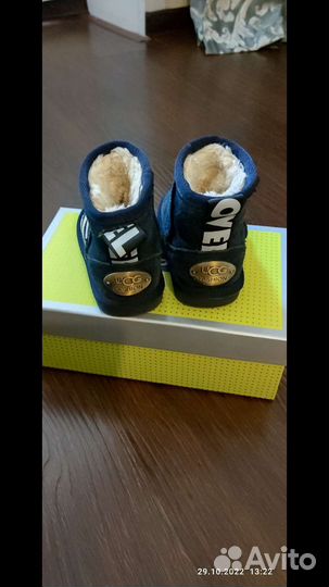 Ботинки детские 22(21) размер UGG оригинал