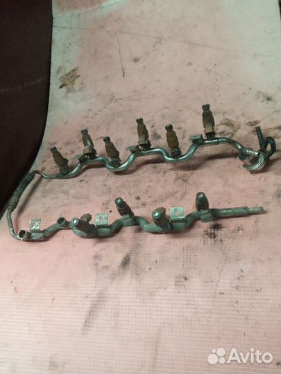 Топливная рейка Ауди А8 д3