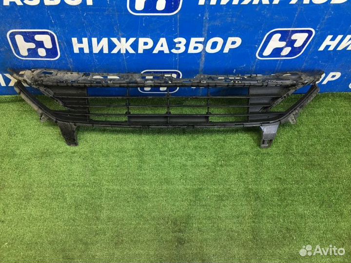 Решетка бампера передняя Kia K5