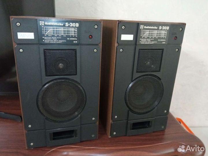 Колонки s30 b под пломбами
