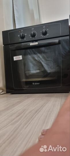 Газовый встраиваемый духовой шкаф