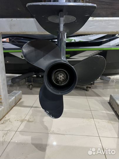 Лодочный мотор Ямаха 100 л. с, 4 тактный