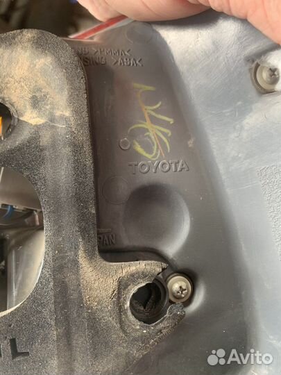 Блок задних фонарей Lexus LS 460 XF40