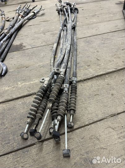 Трос ручного тормоза Toyota Hilux 7