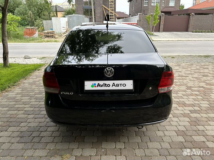 Volkswagen Polo 1.6 AT, 2013, 215 400 км