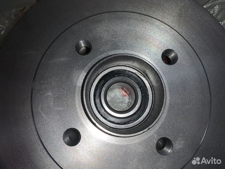 Барабан тормозной с подшиником Логан 2,X-Ray,Веста