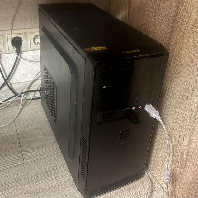 Компьютер системный блок