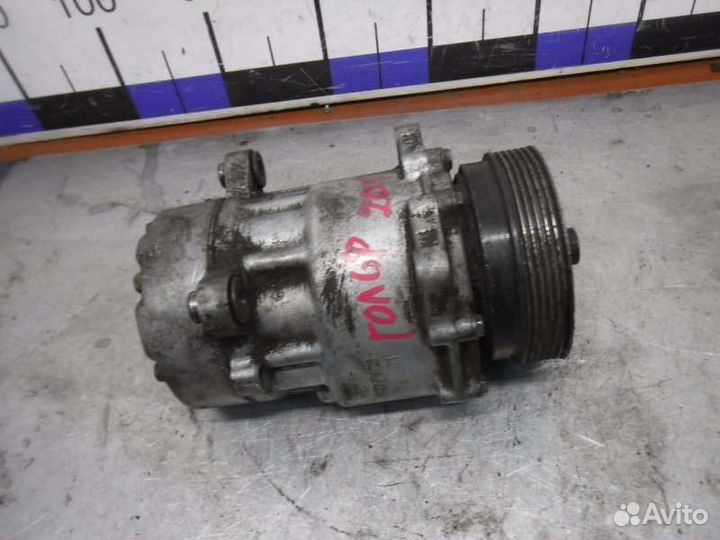 Компрессор кондиционера Volkswagen Golf 4 AHF 1999