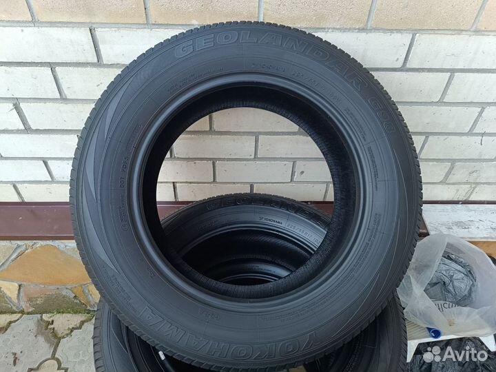 Yokohama Geolandar G98 225/65 R17 102